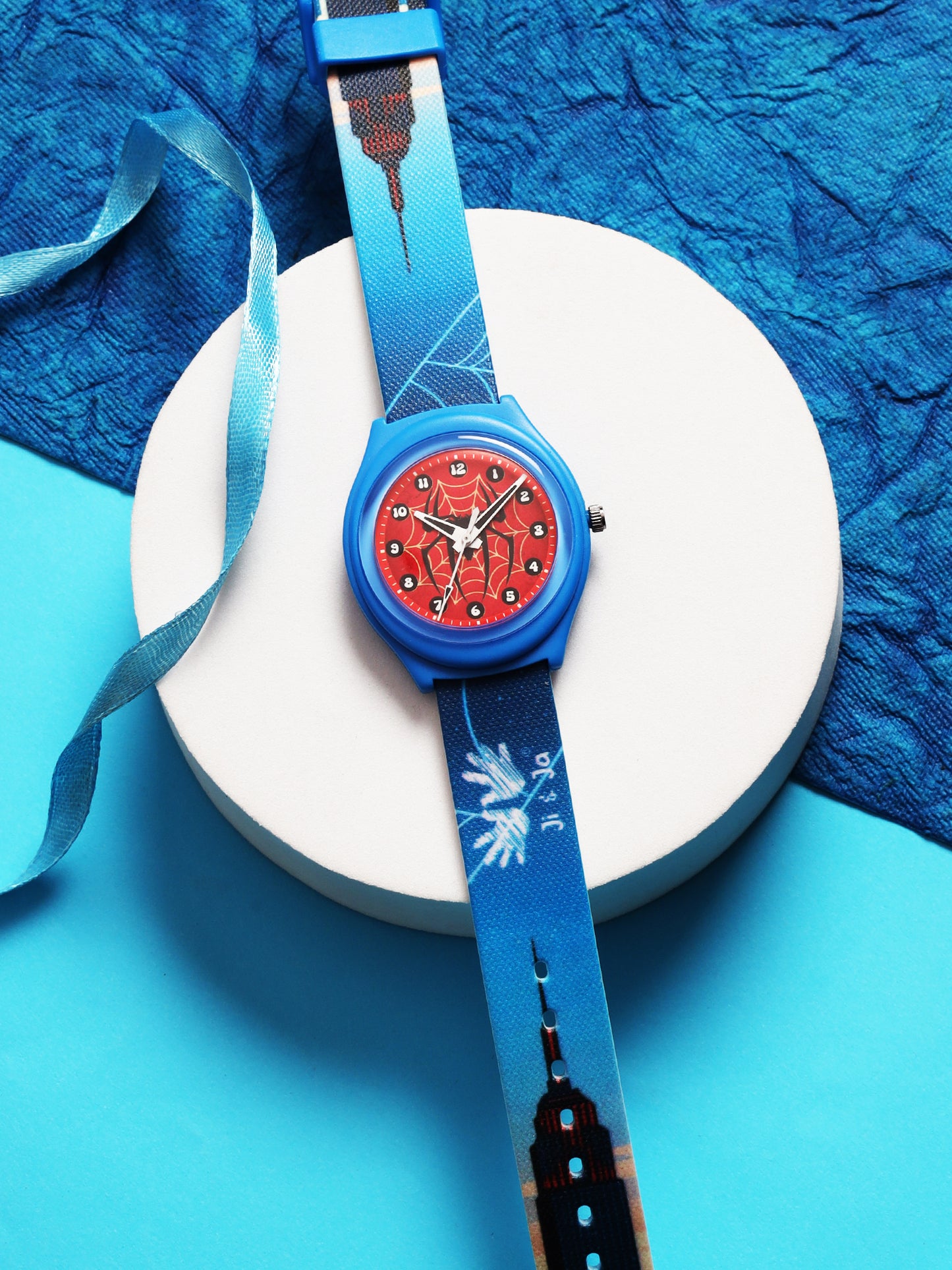 Kids’ Blue Spider Web Theme Analog Watch with Silicone Strap - JJ217