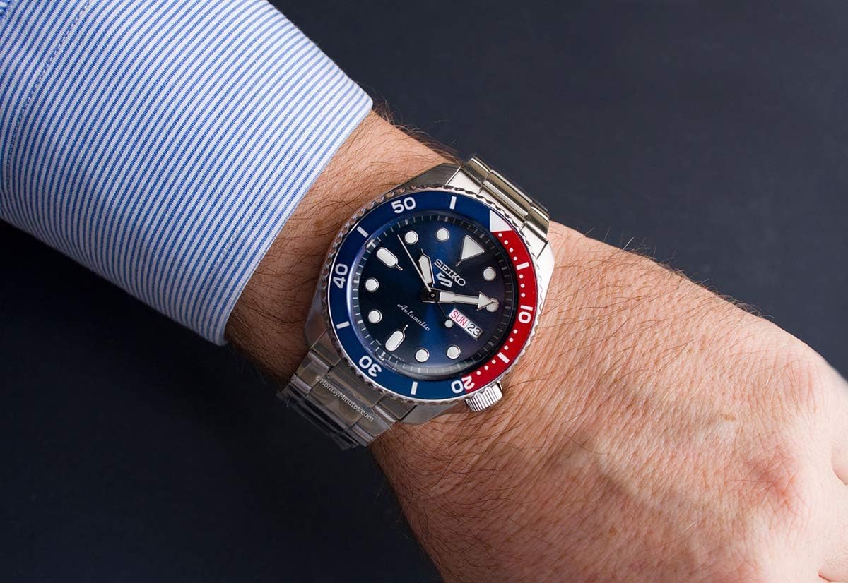 Analog Blue Dial Men's Watch-SRPD53K1